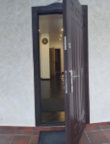 Entire First Level of Villa DT w/free WiFi and Parking