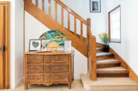 6 bedroom villa with swimming pool