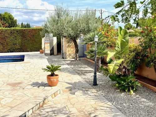 SAONA VILLAS (VN ULIS): villa 8 people, private pool, wifi