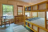 Furnished Deck & Fire Pit: Serene Marshall Cabin! - 3-Sterne