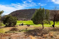 Luxurious Sedona Sanctuary with Pool and Spa 3 Master Bedrooms and Office Space