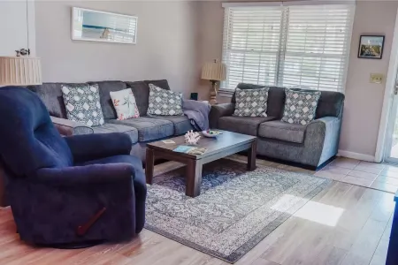 3-bedroom, 2-bathroom beach getaway Tranquil Waves, Jekyll Island