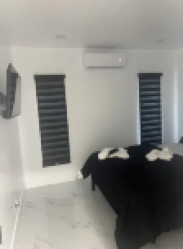Chic 1-bedroom apartment with WiFi, AC in vibrant Miami Hotels in Miami Gardens
