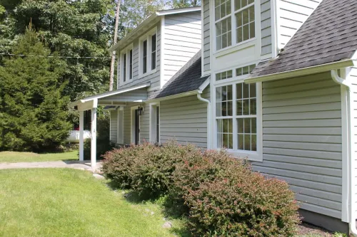 Corkscrew Cape - Family Friendly Upstate NY Escape