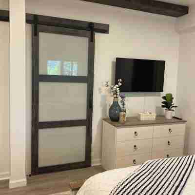 Charming 1-bedroom apartment in beautiful Brewster with WiFi, AC Rooms