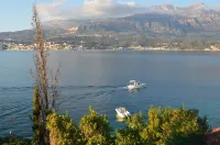 4-bedroom beachfront Villa in peaceful Rose with sea view Hotels in Herceg Novi