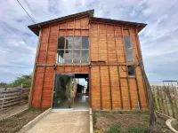 Casa de PLAYA “Justo en la Gloria” - Punta Sal Отели в г. 