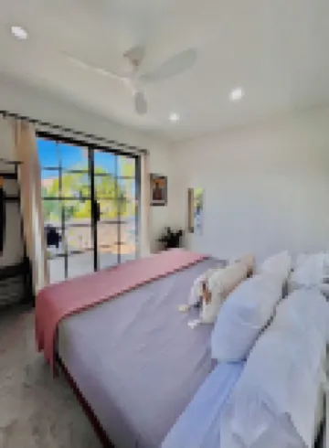 Mountain View, Saltwater Pool, Kitchen, A/C, King Bed, Fast WiFi - “Montaña”