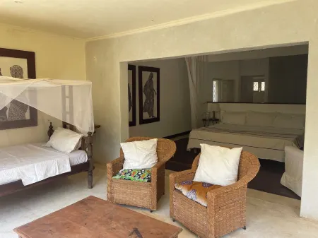 4-bedroom villa right on the white beach in Kilifi.
