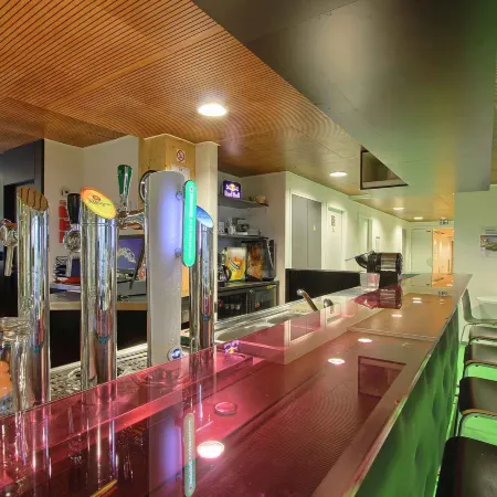 Auberge de Jeunesse HI Paris Yves Robert