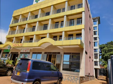 Centrally Located 2 Bed room Apt in Entebbe