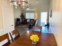 Pet Friendly, Stylishly Updated 3BR in DFW