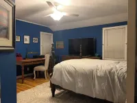 Spacious 3-bedroom apartment with WiFi, AC in brilliant Long Beach