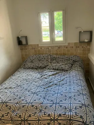 Studio 30 m2 with sleeping area 400 metres from the beach