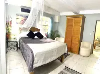 Vista Del Piton - Your Tropical Escape with Stunning Piton Views ! فنادق في Cafeiere