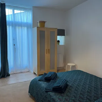 2 steps from Senlis historic center