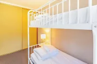 Blue Gum Cottage - Spacious 3BR + Lakeside Views 5 mins to main shopping area Hotels near Lake Jindabyne