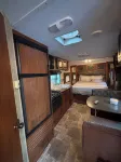 NEW! Cozy RV with WiFi and AC in beautiful Bellingham Camp Style, No Hot Water