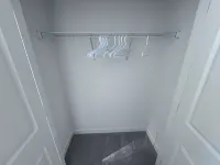 Modern & Cozy guest suite