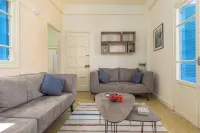 Mikaella's Cozy 1-BR with 24/7 Electricity