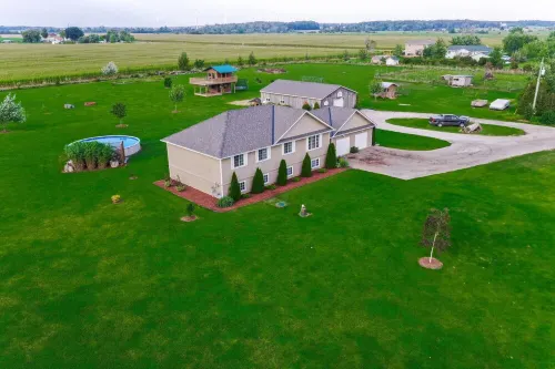 Peace & luxury farm -  POOL, Labyrinth near beach