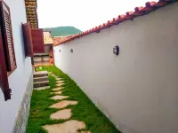 Nice house with barbecue and large rooms