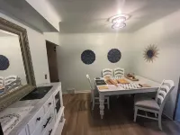 Charming 3-bedroom house with WiFi, AC in serene Clinton Township Hoteles en Municipio de Clinton