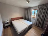 Chalet zur Rose 2-room apartment "Zyklame" 2-7 persons (80m2) Hotels in Berwang