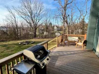 Original Farmhouse at Cottage City, private, spacious, with lake access Hotels in Gorham