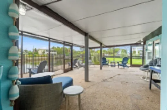 Waterfront Bliss in Hernando Beach. Dock, Kayaks & Sunsets