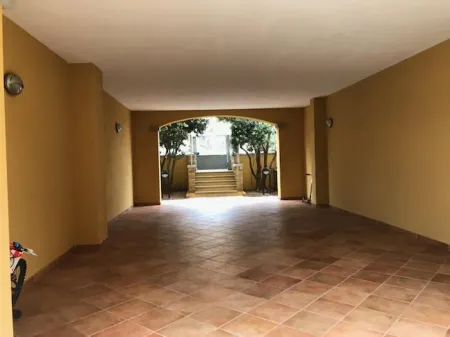 Three-room apartment with private garden 200 meters from Punta Tegge beach Отели рядом с достопримечательностью «Архипелаг Маддалена»