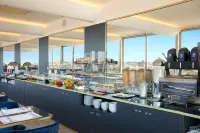 Marcella Royal Hotel - Rooftop Garden - breakfast