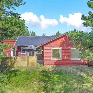 "Dorreth" - 800m from the Sea