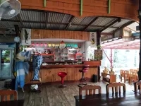 The Sunshine Resort - 2-Star