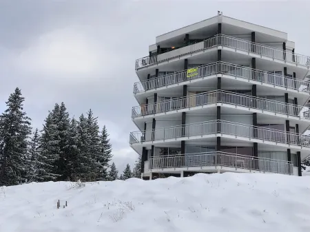 Apartment Chamrousse 3 rooms, 6 people Отели в г. Шанрус