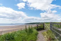 Waterford Villa - 5 Bed - Sleeps 10 - Parking Hotels in Municipal District of Dungarvan-Lismore