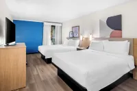 Spark by Hilton Roanoke Civic Center