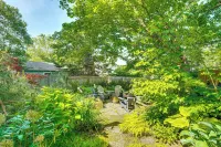 Charming Cottage w/ Patio, Walk to Boothbay Harbor - parking