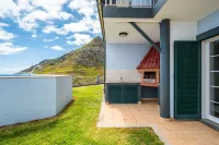 Villa Eastern Edge by Homie