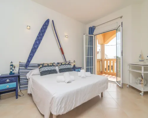 Espaiosa - House In Sa Ràpita. Free Wifi فنادق في كامبوس
