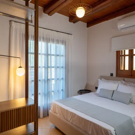 Villa in Panormo with Private Pool & Beach Nearby