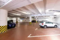 弗洛拉酒店 - 停車場