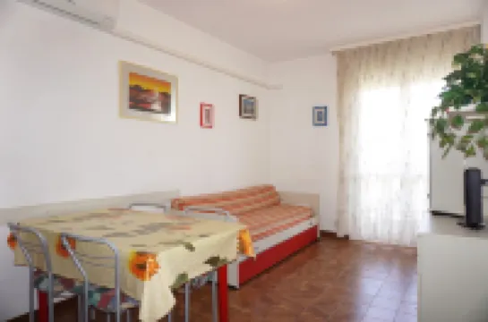 Flat with Sea View Balcony