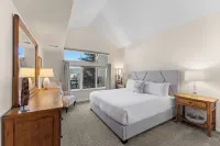 3 Bedrooms - Mountain view