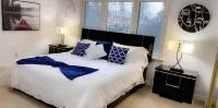 cozy bungalow Hotels in Etobicoke