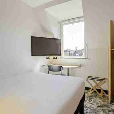 B&B HOTEL Arras Centre Les Places Rooms