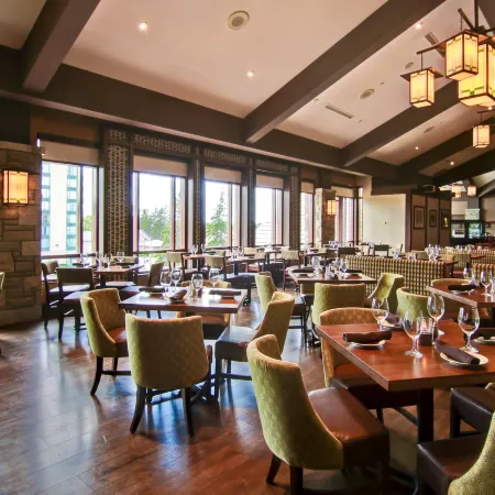 DoubleTree Fallsview Resort & Spa by Hilton - Niagara Falls