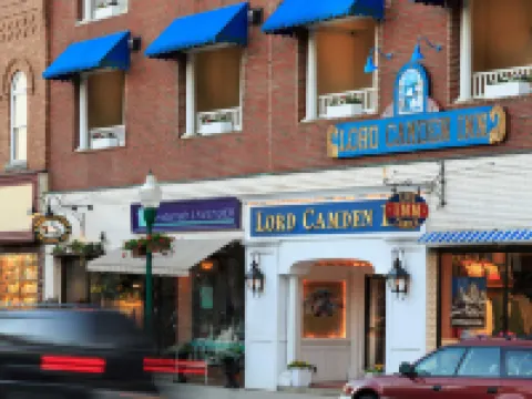 Lord Camden Inn Hotels in Knox County