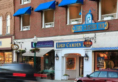 Lord Camden Inn Hotels near The Camden Public Library