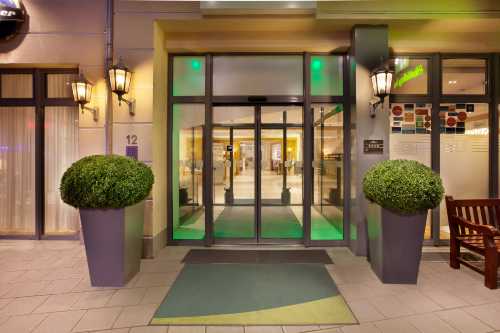 홀리데이 인 뉘른베르크 시티 센터 바이 IHG